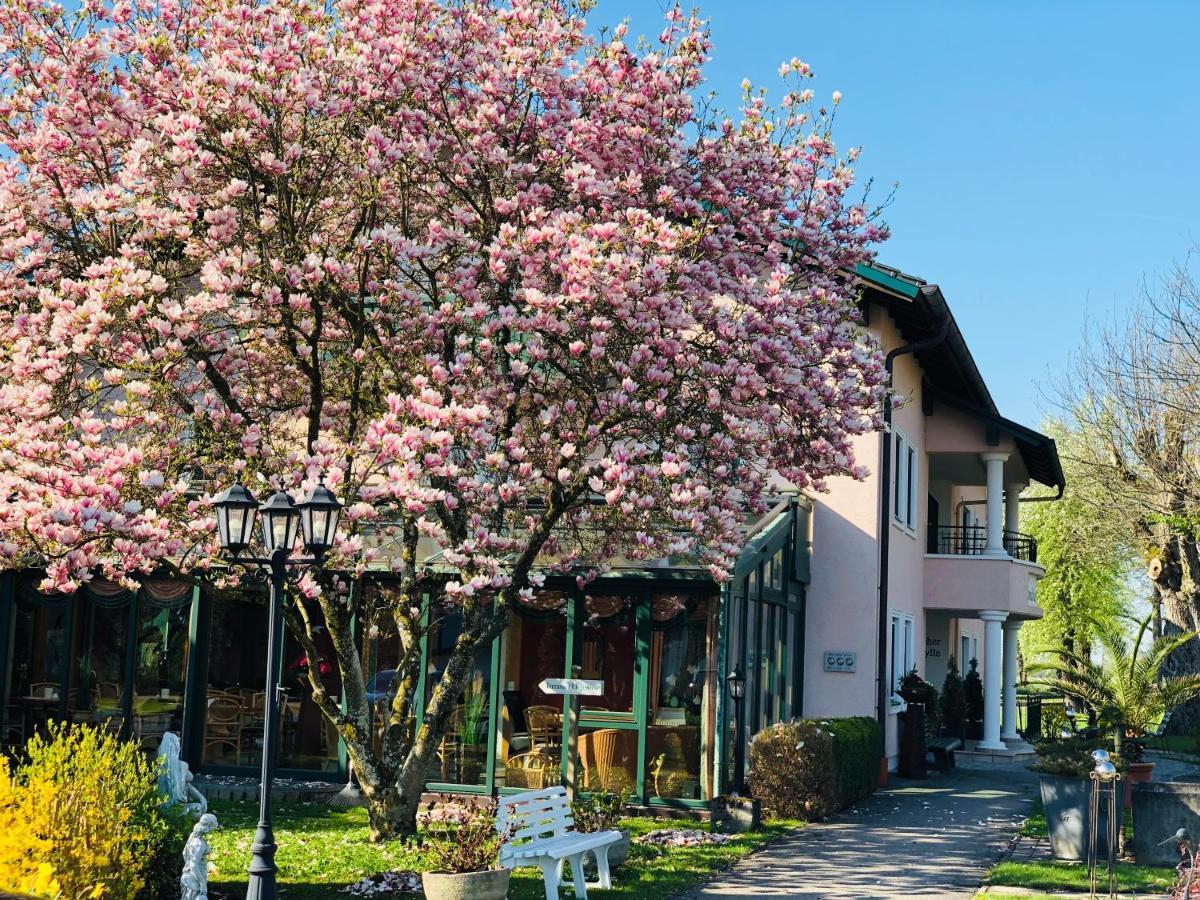 Landhaus Riedl Bad Füssing Exterior foto
